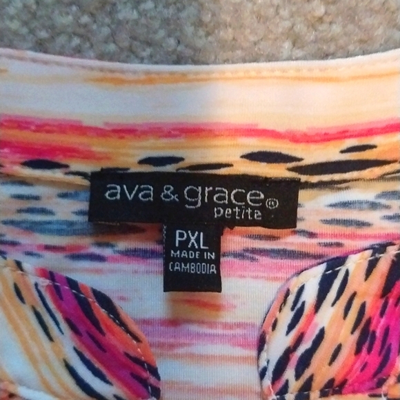 Ava & Grace Sleeveless Top - Picture 3 of 4